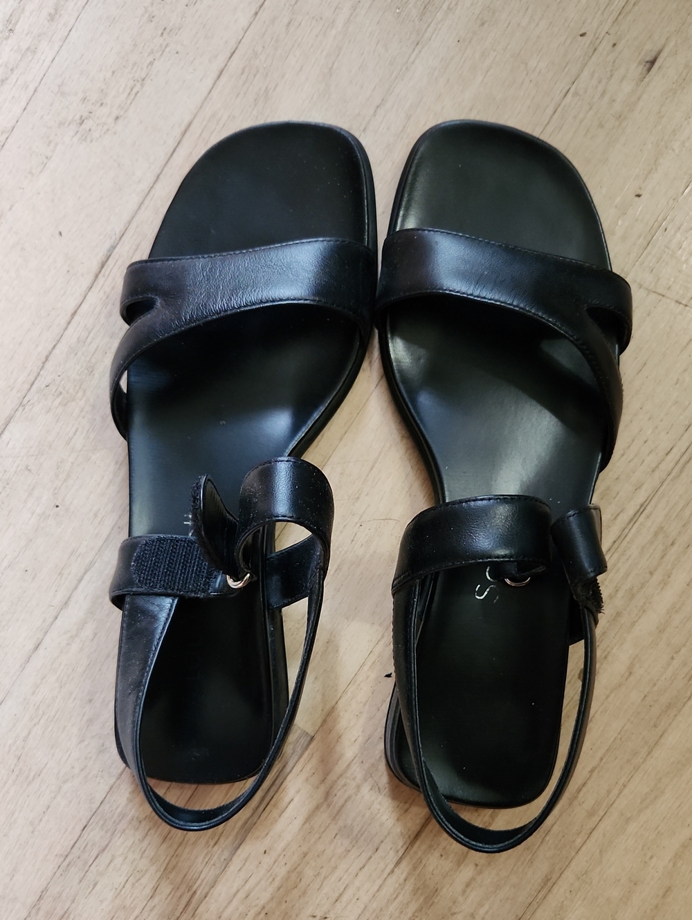 Black Leather Slingback Sandals - Women's